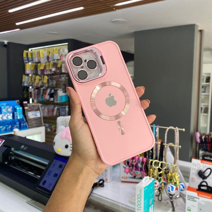 Funda Para iPhone Magnética Con Protectores En Camara